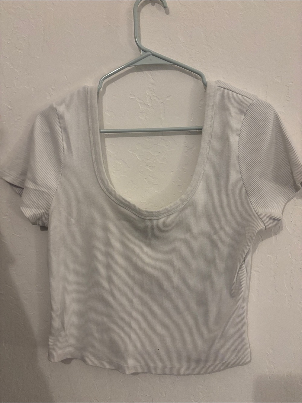 Universal Thread White Ribbed Scoop-Neck Crop Top